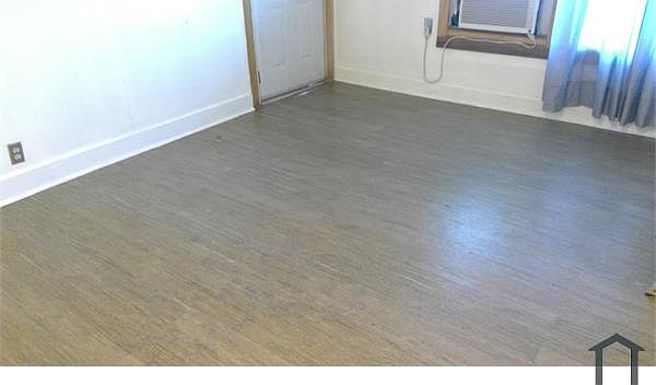 1st image of 810 Creighton Ave #2