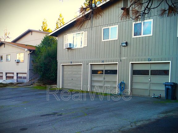 2nd image of 1007 NW C St #B
