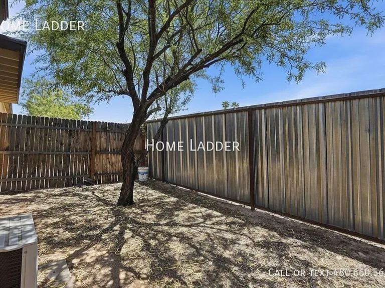 2115 N Oracle Rd #1106 — Photo 14