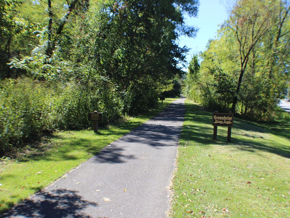2nd image of 1st Ave
