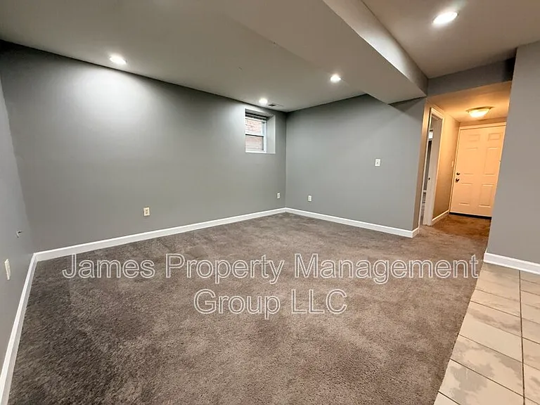 2524 W Cortez St — Photo 3