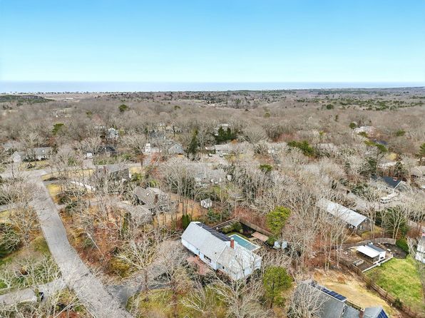 5 Horseshoe Circle, Sandwich, MA 02563