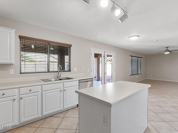 4th image of 15260 W COTTONWOOD Street