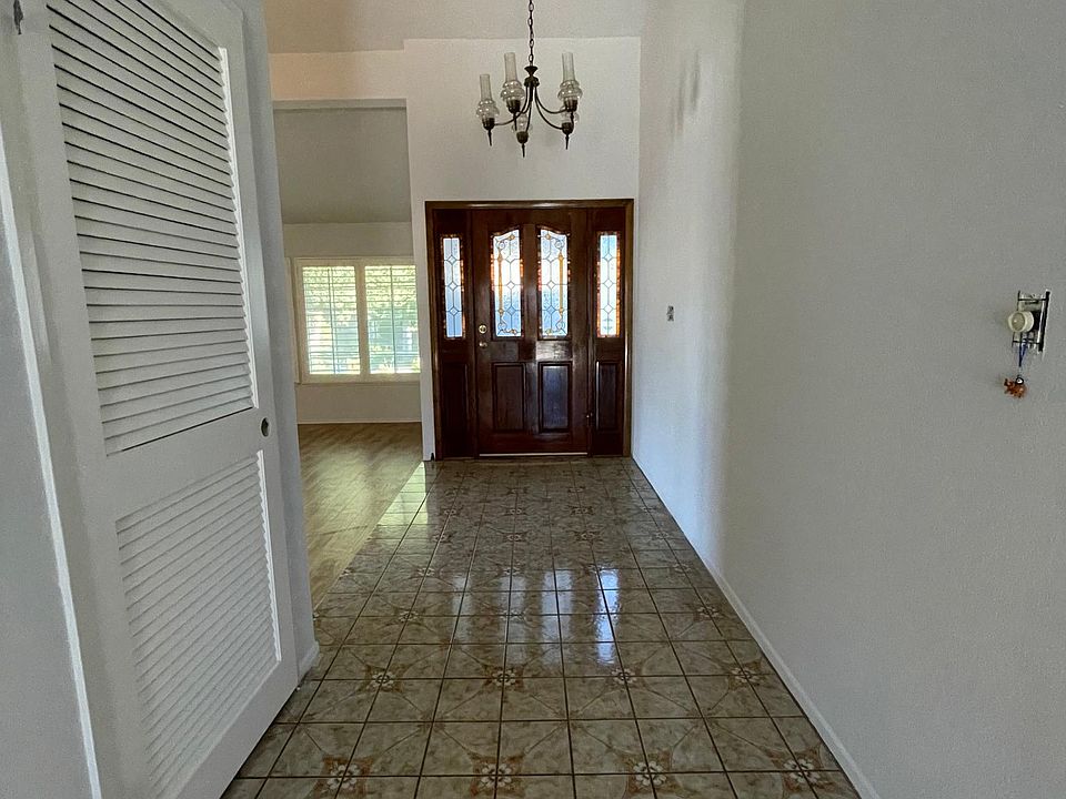 2nd image of 24407 Vista Ridge Dr