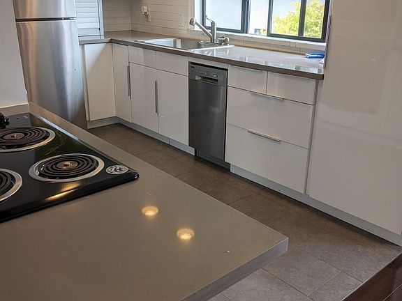 4th image of 111 Duval Dr