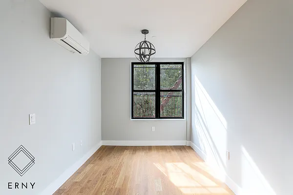 Rented by ERNY LLC | media 3