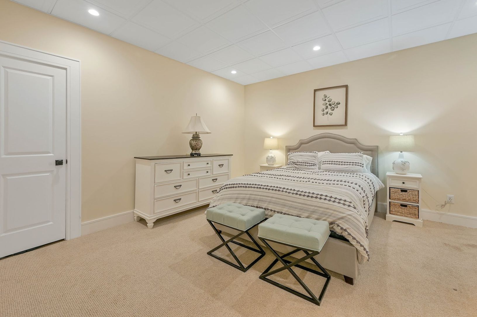  Lower level bedroom 7