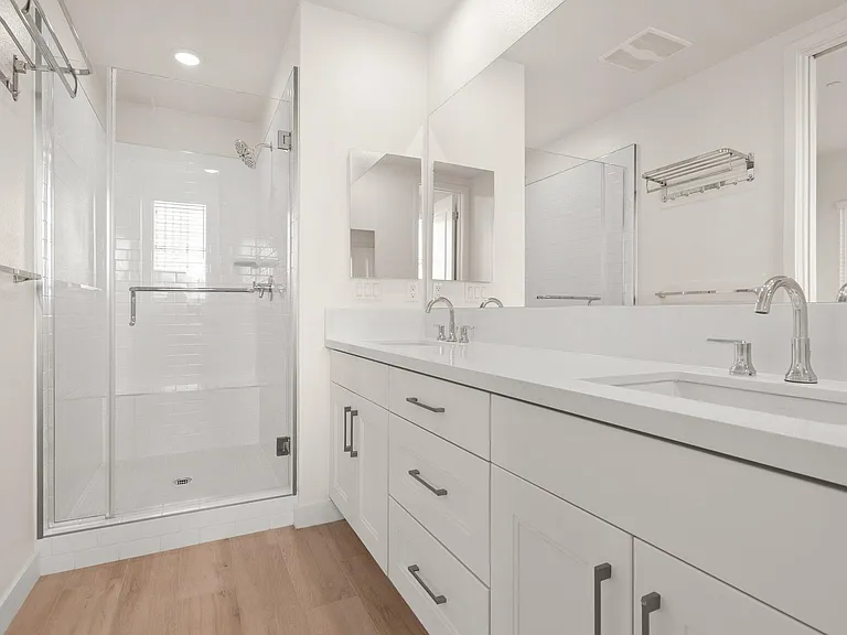 3201 Doheny Way — Photo 22