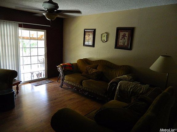 5th image of 344 Marty Dr