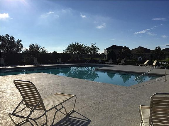 4th image of 2614 Limerick Cir