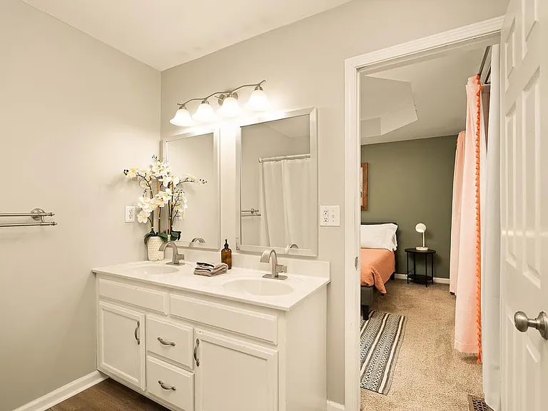 Sandpiper Dr — Photo 8
