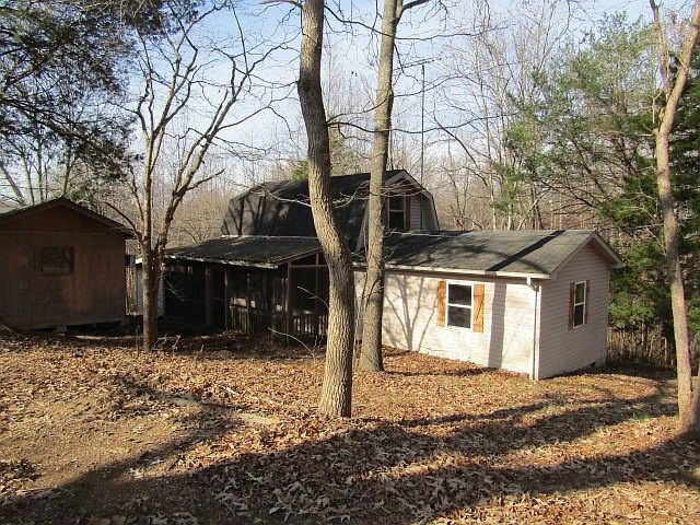 1st image of 6119 King Robert Ln