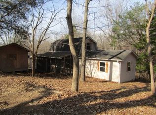 6119 King Robert Ln, Westmoreland, TN 37186