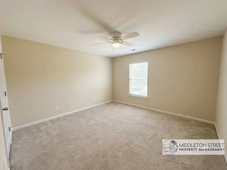 15 Beauregard Ct — Photo 27