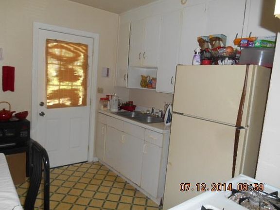 5th image of 3061-3091 N 16th Ave