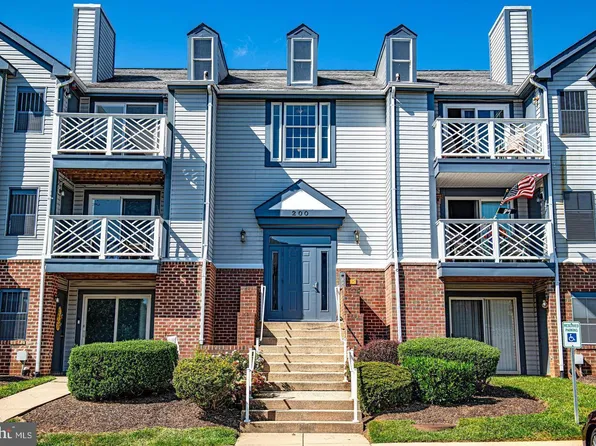 200 Oak Leaf Cir APT C, Abingdon, MD 21009