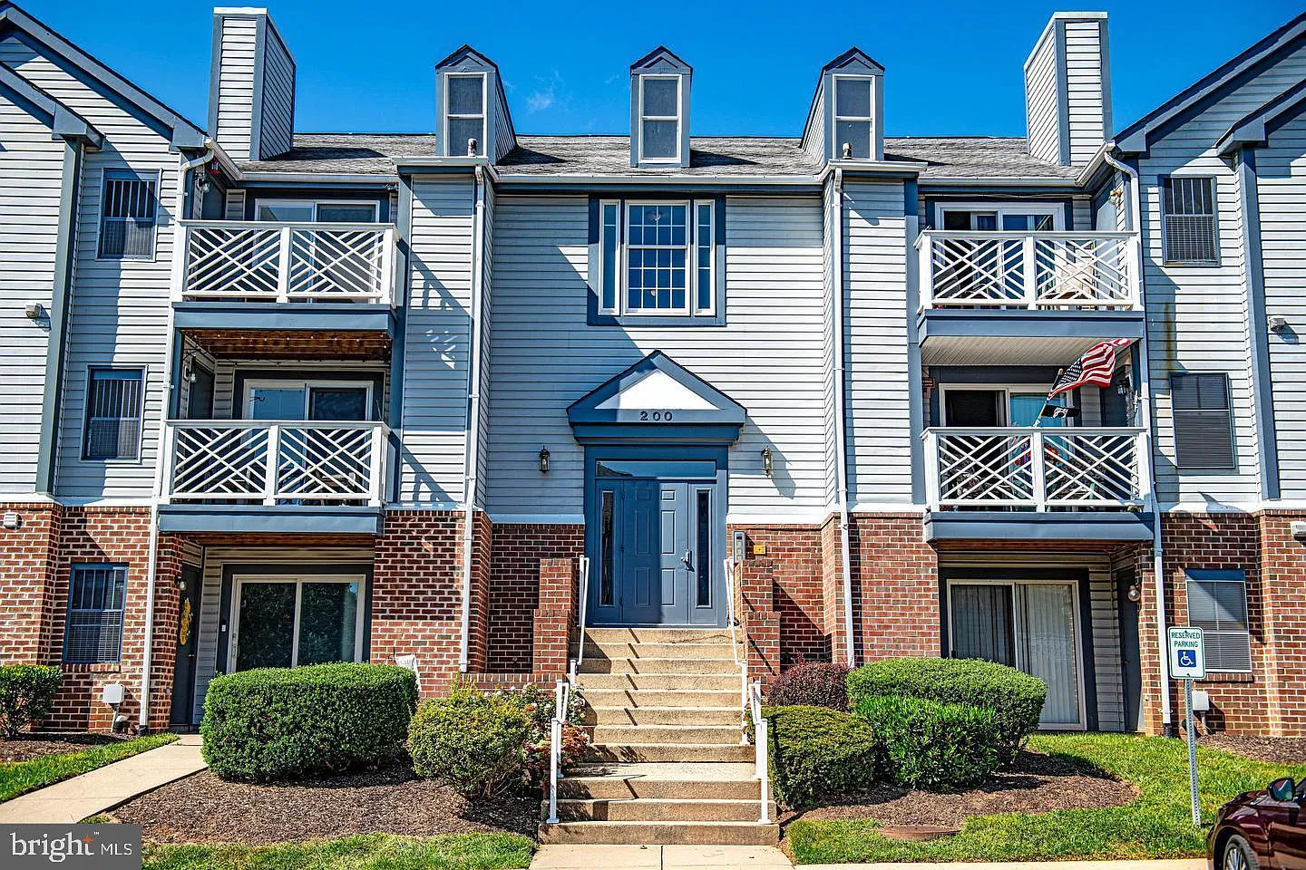 200 Oak Leaf Cir APT C photo 1