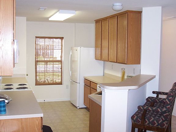 42' Cabinets Large Kitch