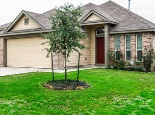 102 Brookside Dr, Huntsville, TX 77320