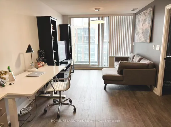 18 Uptown Dr, Markham, ON