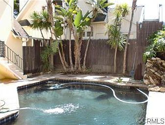 1st image of 711 Molino Ave