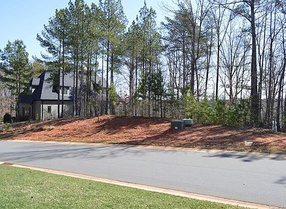 3rd image of 3221 Lake Pointe Dr Lot 93
