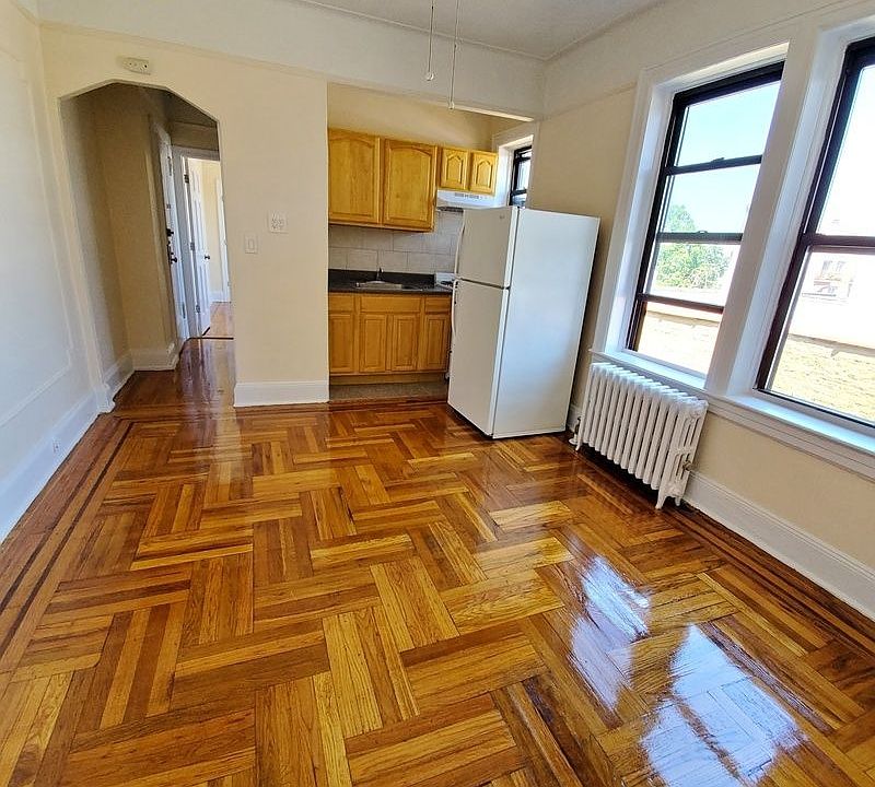 1st image of 25-58 35th St #43