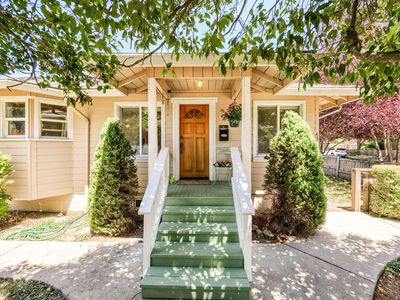 422 SE M St, Grants Pass, OR, 97526