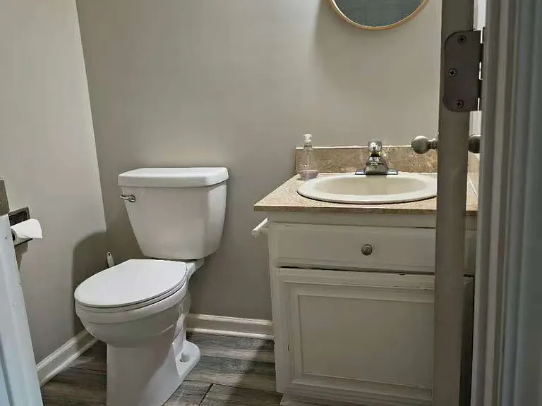 5S735 Park Meadow Dr — Photo 14