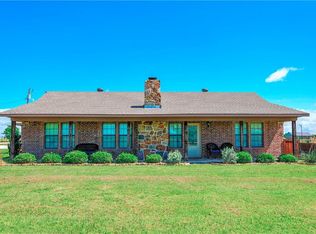 40 County Road 319, Valley View, TX 76272