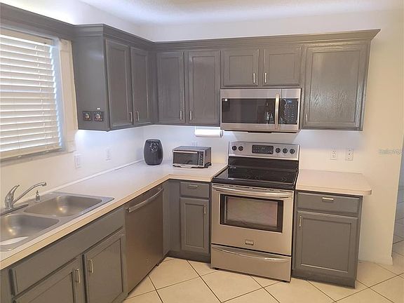 5th image of 1033 OAK FOREST DRIVE