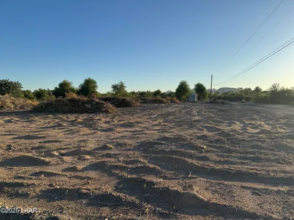 42940 Stone Ave, Bouse, AZ 85325