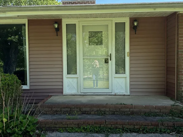 28 N Overton Ave, Monteagle, TN 37356