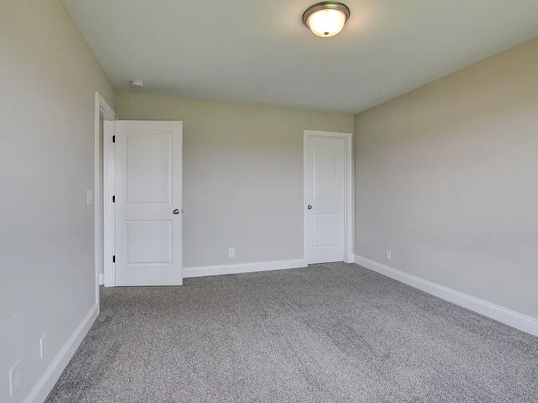 230 Cotoneaster Ln — Photo 50