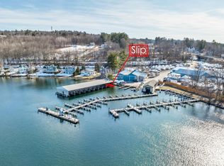 2 Bay Shore Dr, Sanbornton, NH 03269