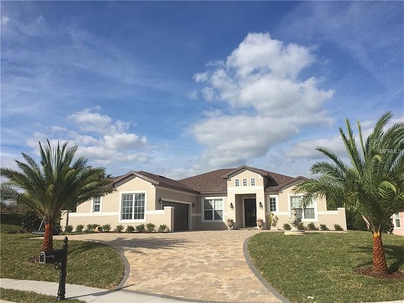 1st image of 715 Largovista Dr