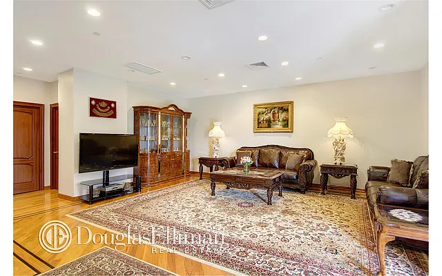 Sold by Douglas Elliman | media 4