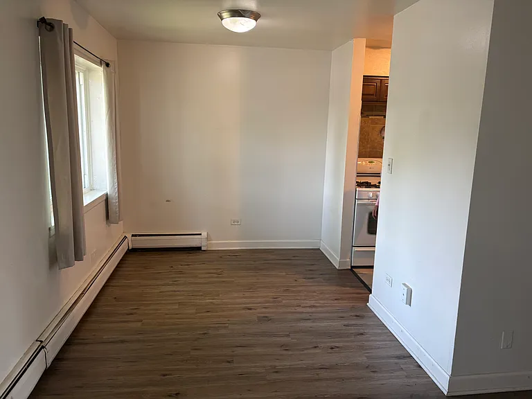 827 W College Blvd #202 — Photo 8