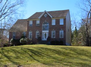 2 Winchester Ct, Ocean View, NJ 08230