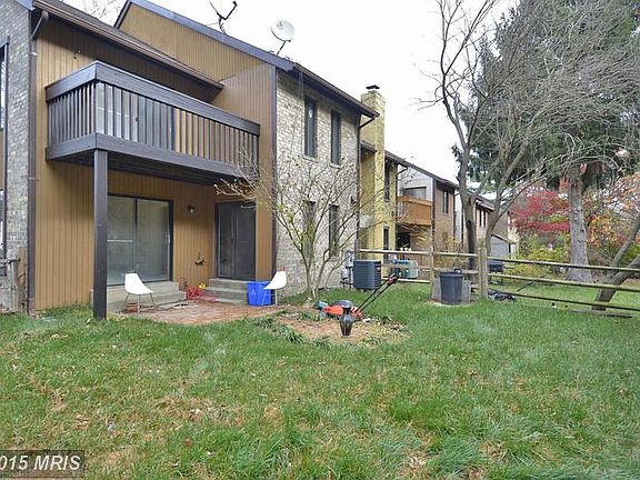 2nd image of 9710 Shadow Oak Dr