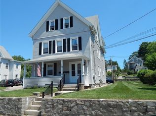 11 Summer St FLOOR 3, Westerly, RI 02891