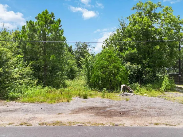 15601 Fir Rd, Santa Fe, TX 77517