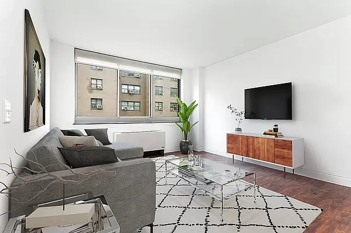 327 East 101st Street — Photo 3