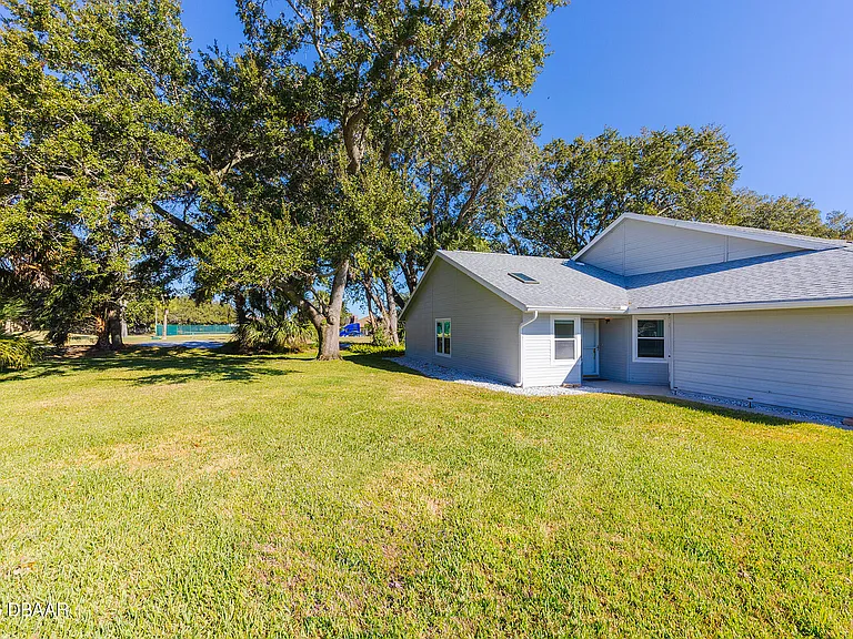931 Meadow View Dr #A — Photo 17