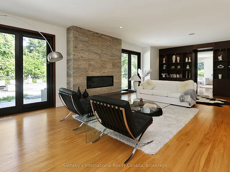 4 Holly Ct — Photo 8