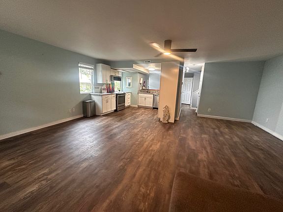 2nd image of 75-5748 Alahou St APT 1H