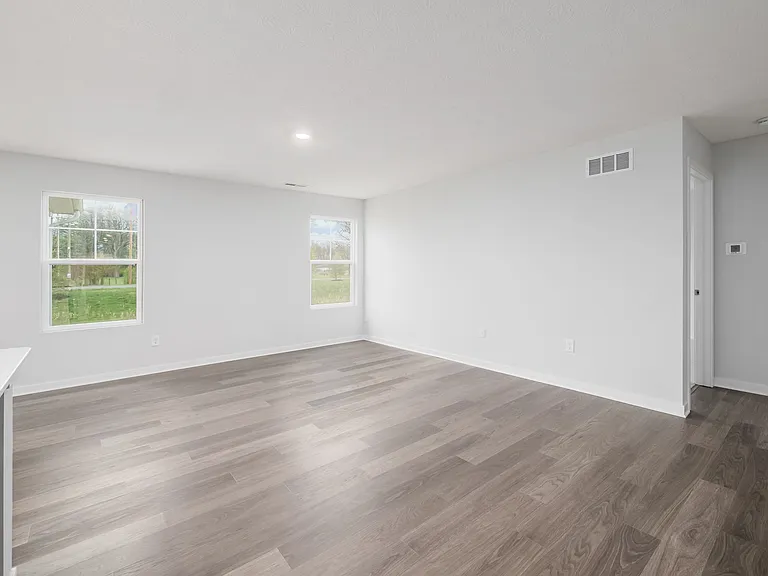 426 Emily Dr — Photo 26