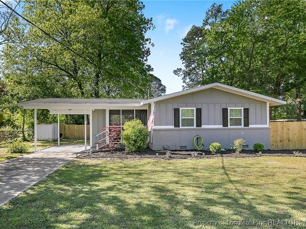 4833 Inverness Dr NE, Fayetteville, NC 28304