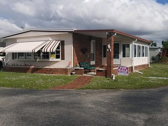 2nd image of 3122 Running Deer Dr