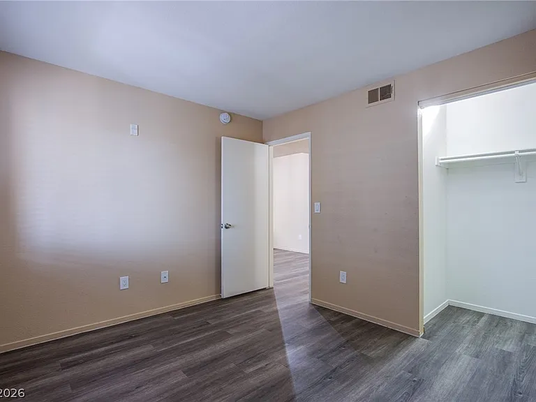 7885 W Flamingo Rd #2127 — Photo 15